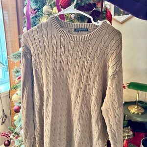 Brandy Melville Brown Cable Knit Sweater